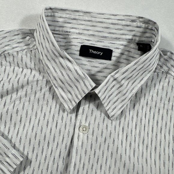 Theory Shirt Mens XL White Black Button Up Patterned Geometric Short Sleeve - Picture 1 of 7